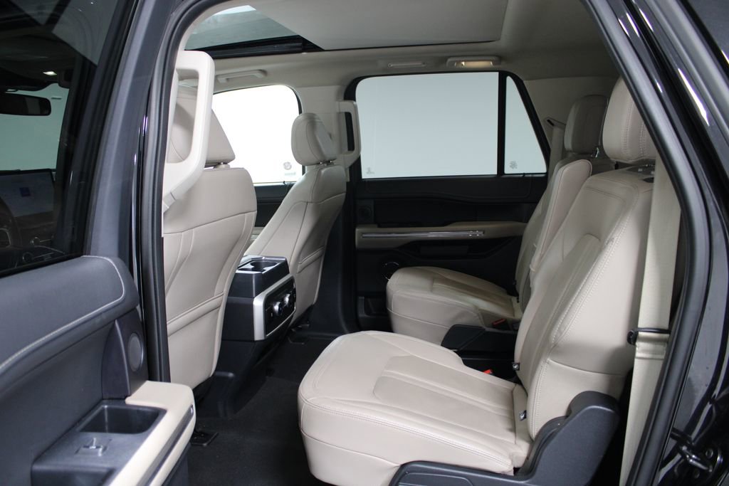 Used 2024 Ford Expedition Max Limited image 19