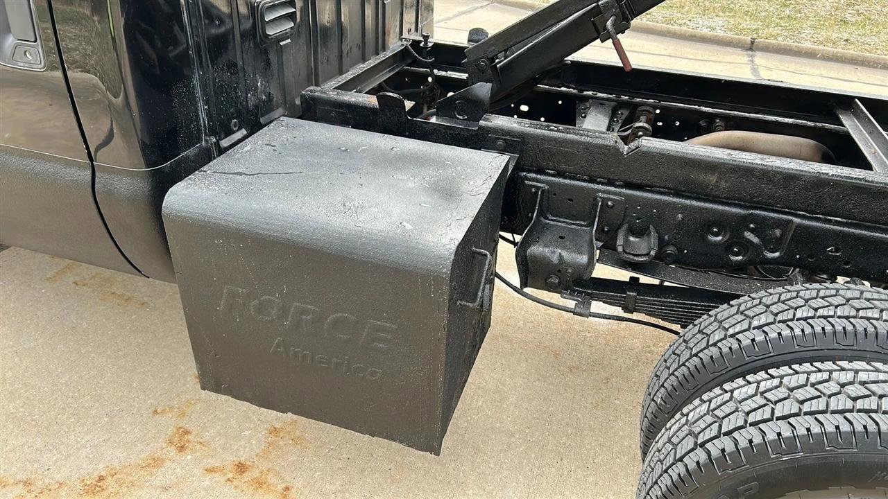 Used 2015 Ford F350 XL w/ Snow Plow Prep Package image 48
