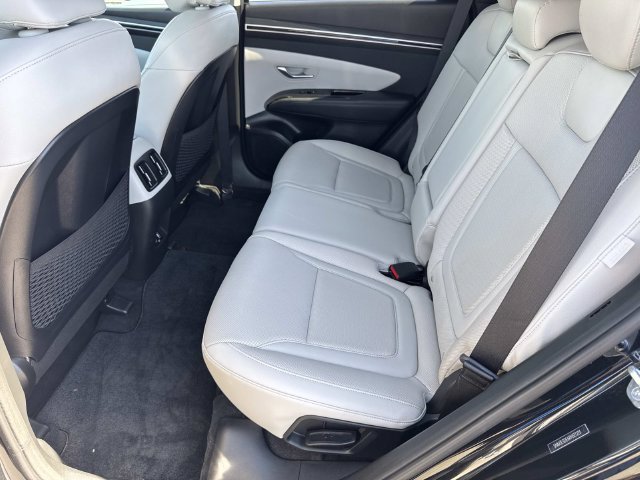 Used 2024 Hyundai Tucson Limited FWD image 28