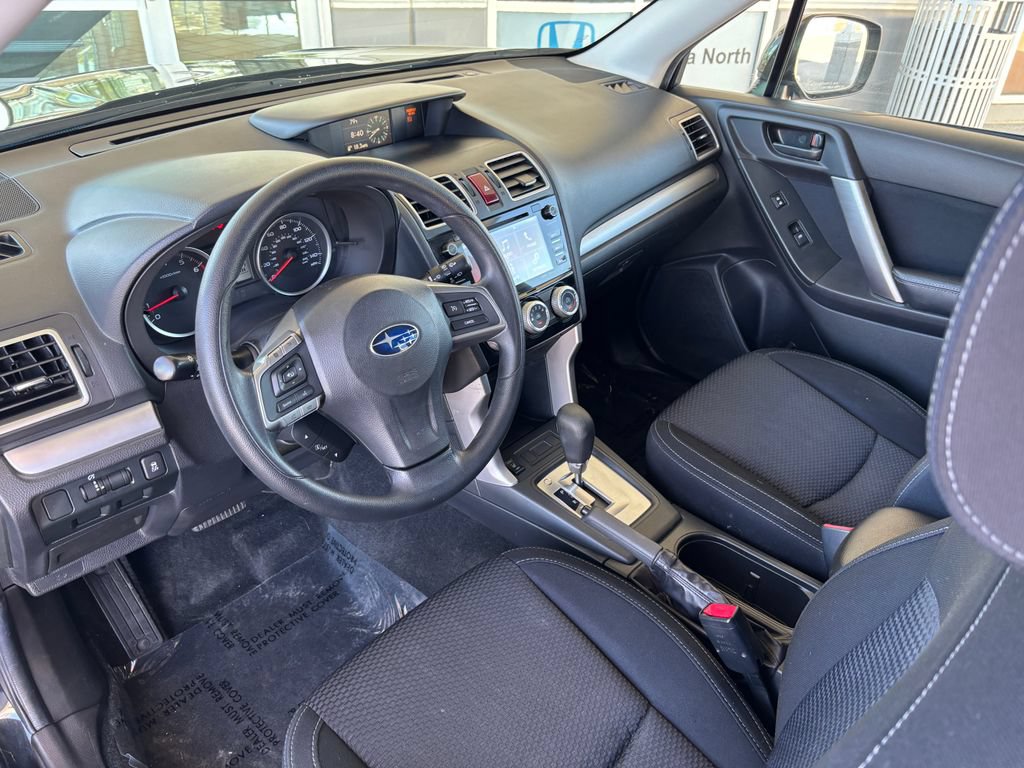 Used 2016 Subaru Forester 2.5i Premium w/ All-Weather Package AWD/4WD image 9