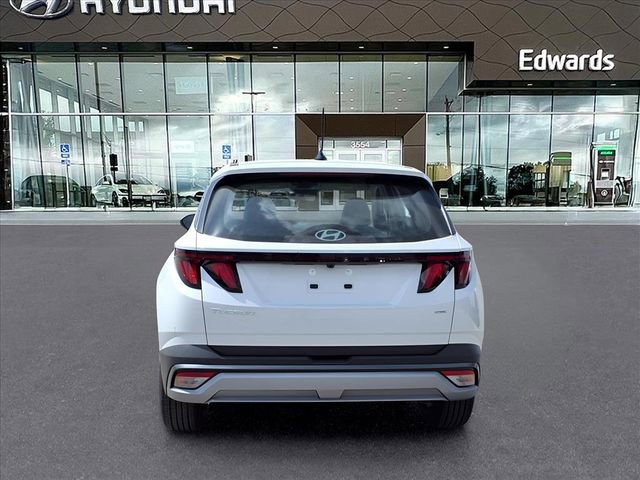 New 2025 Hyundai Tucson SE image 6