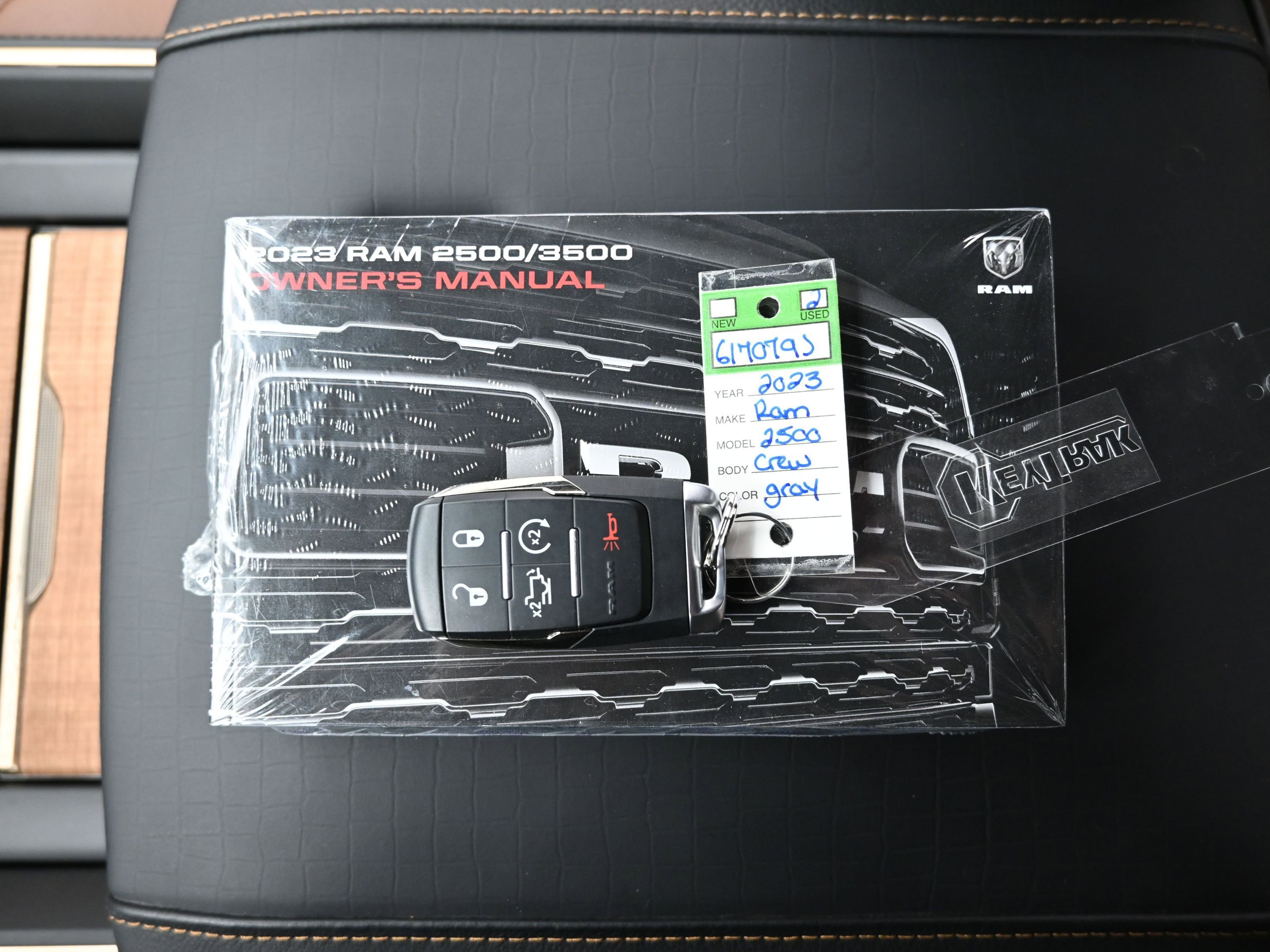 Used 2023 RAM 2500 Limited image 20