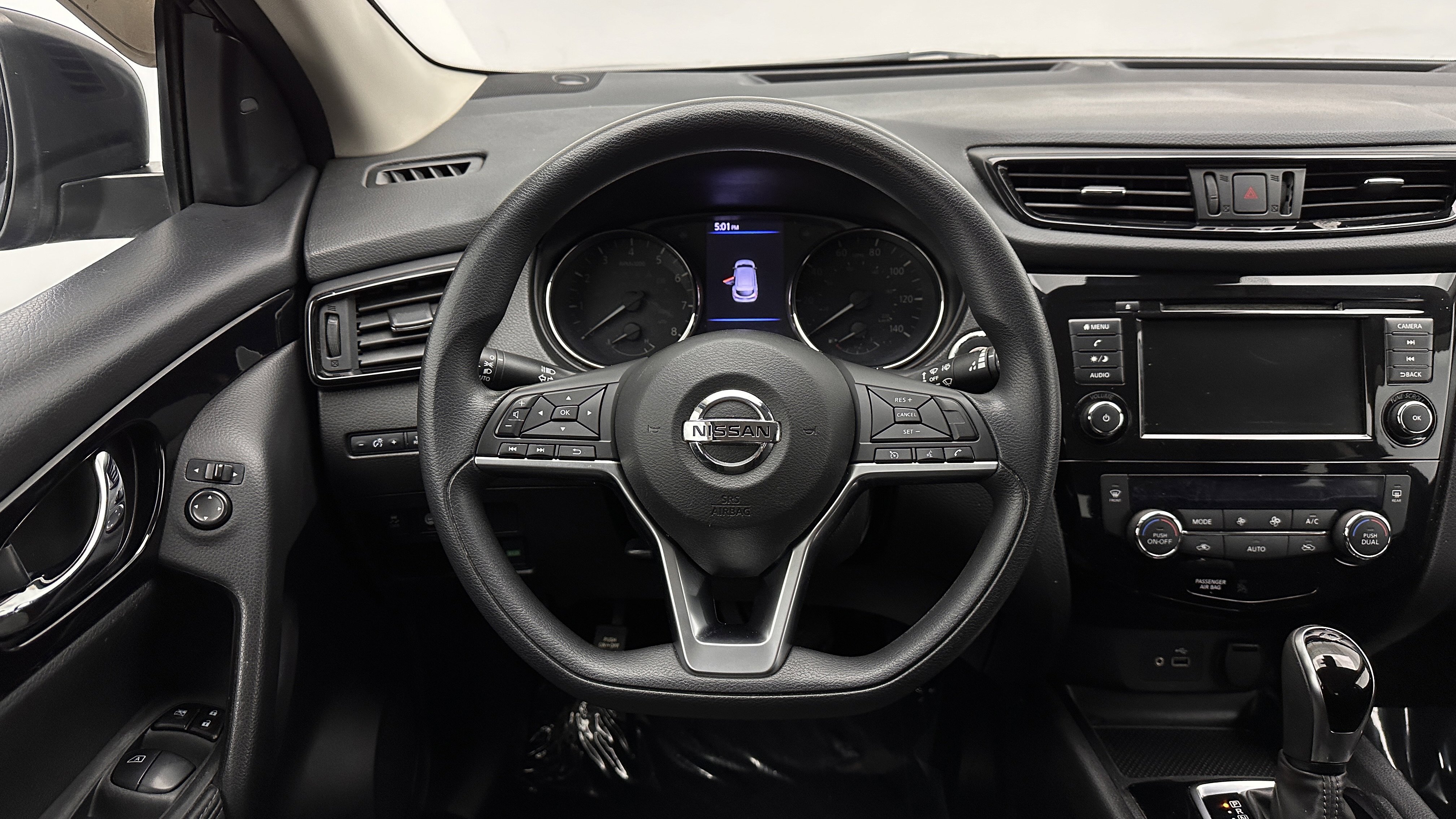 Used 2019 Nissan Rogue Sport SV FWD image 24