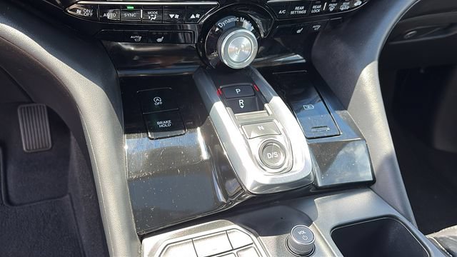 Used 2023 Acura MDX SH-AWD w/ Technology Package image 18