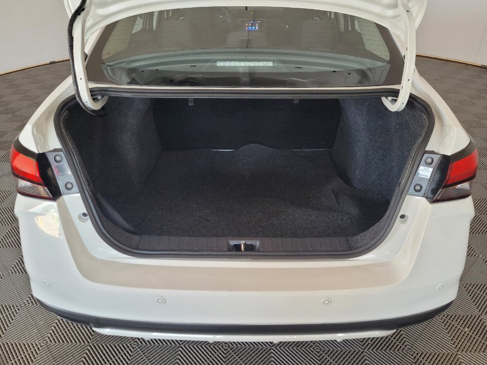 Used 2025 Nissan Versa S w/ Trunk Package FWD image 29