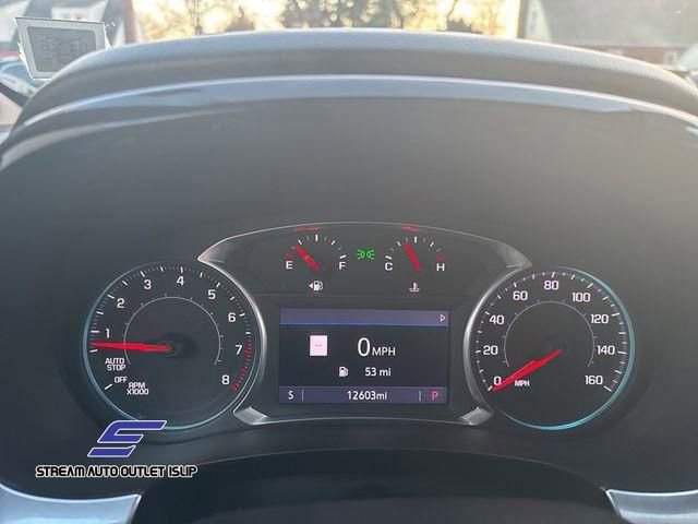 Used 2022 Chevrolet Traverse RS image 37