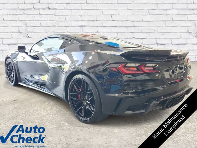 Used 2024 Chevrolet Corvette Z06 w/ Stealth Interior Trim Package RWD image 2