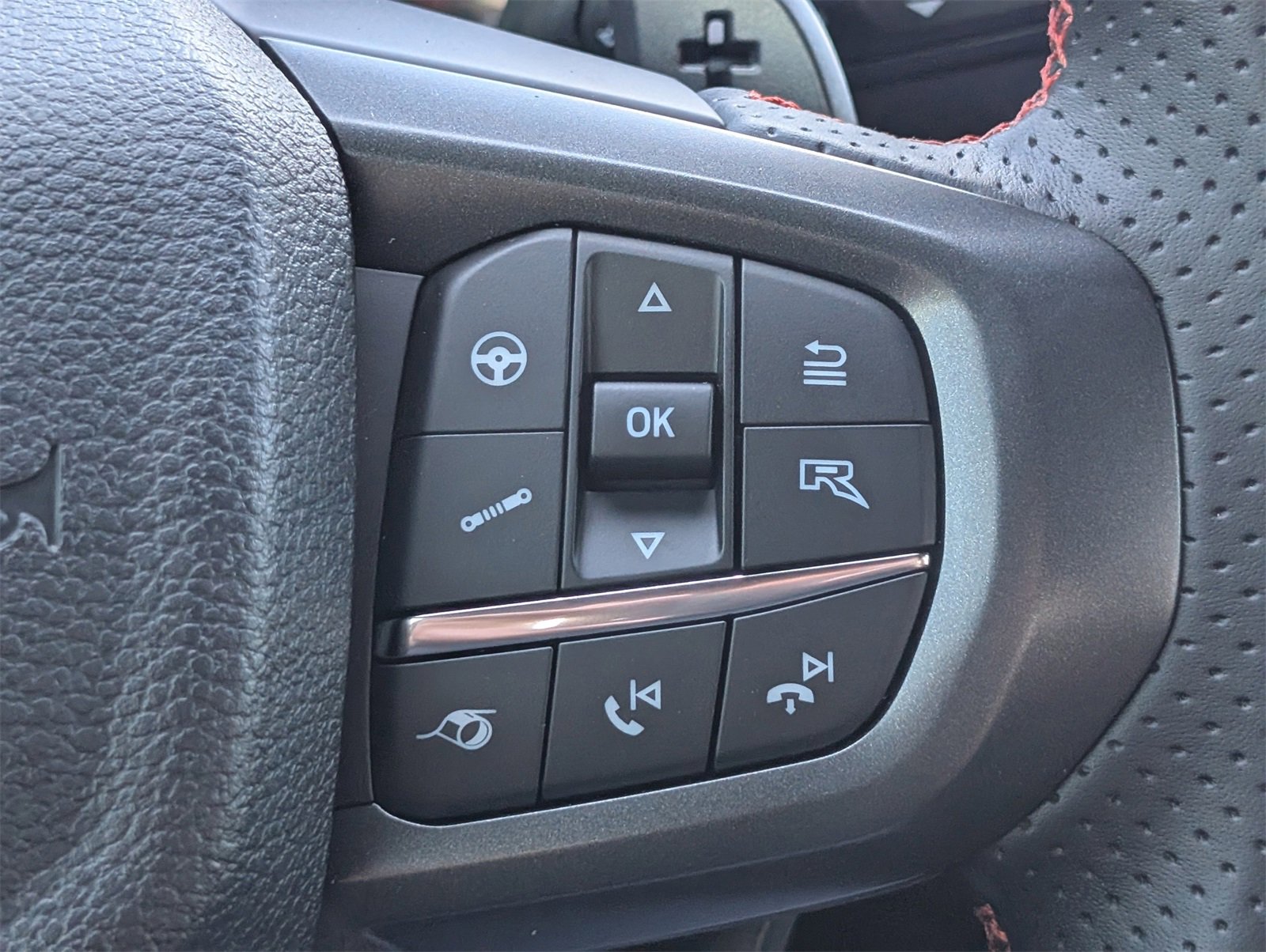 New 2025 Ford Ranger Raptor image 25