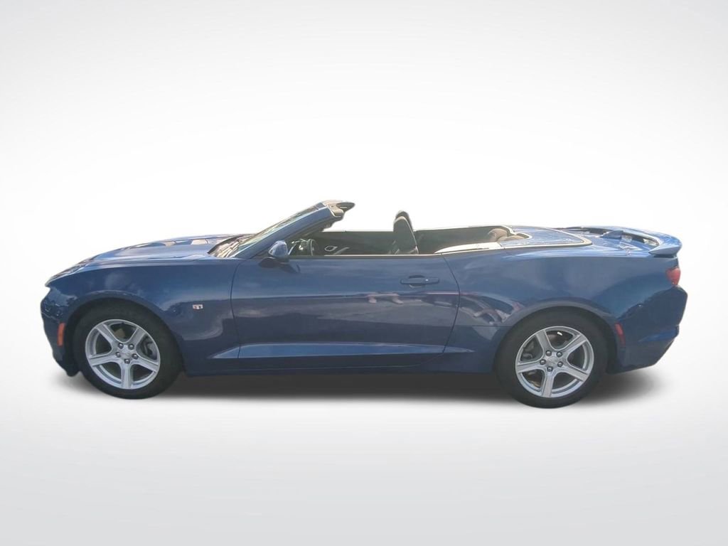 Used 2020 Chevrolet Camaro LT image 5