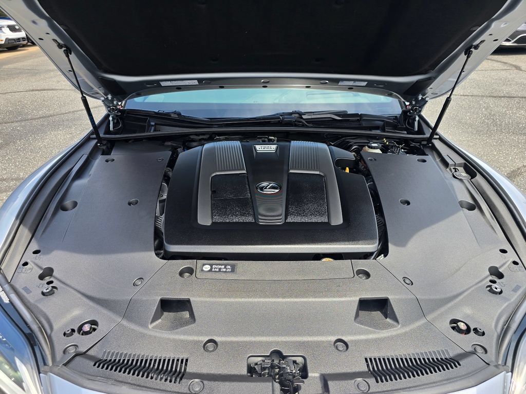 Used 2021 Lexus LS 500 w/ Interior Upgrade Package RWD image 27