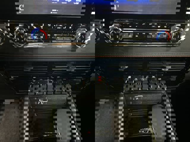 New 2025 Chevrolet Colorado Z71 w/ Midnight Edition image 18