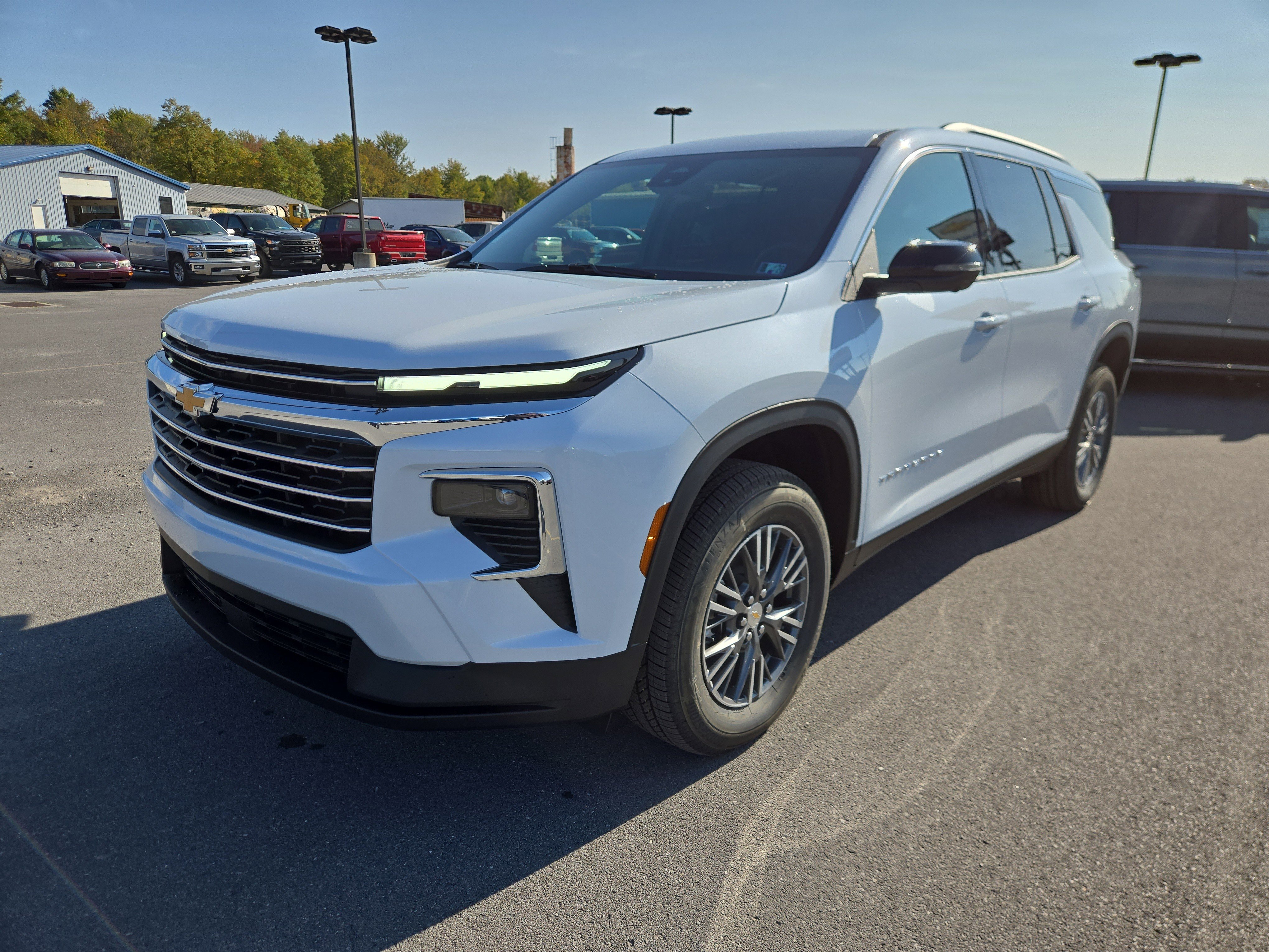 New 2026 Chevrolet Traverse LT w/ Driver Confidence Package image 8