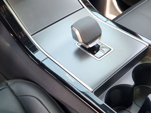 Used 2025 Land Rover Range Rover Velar Dynamic SE image 15