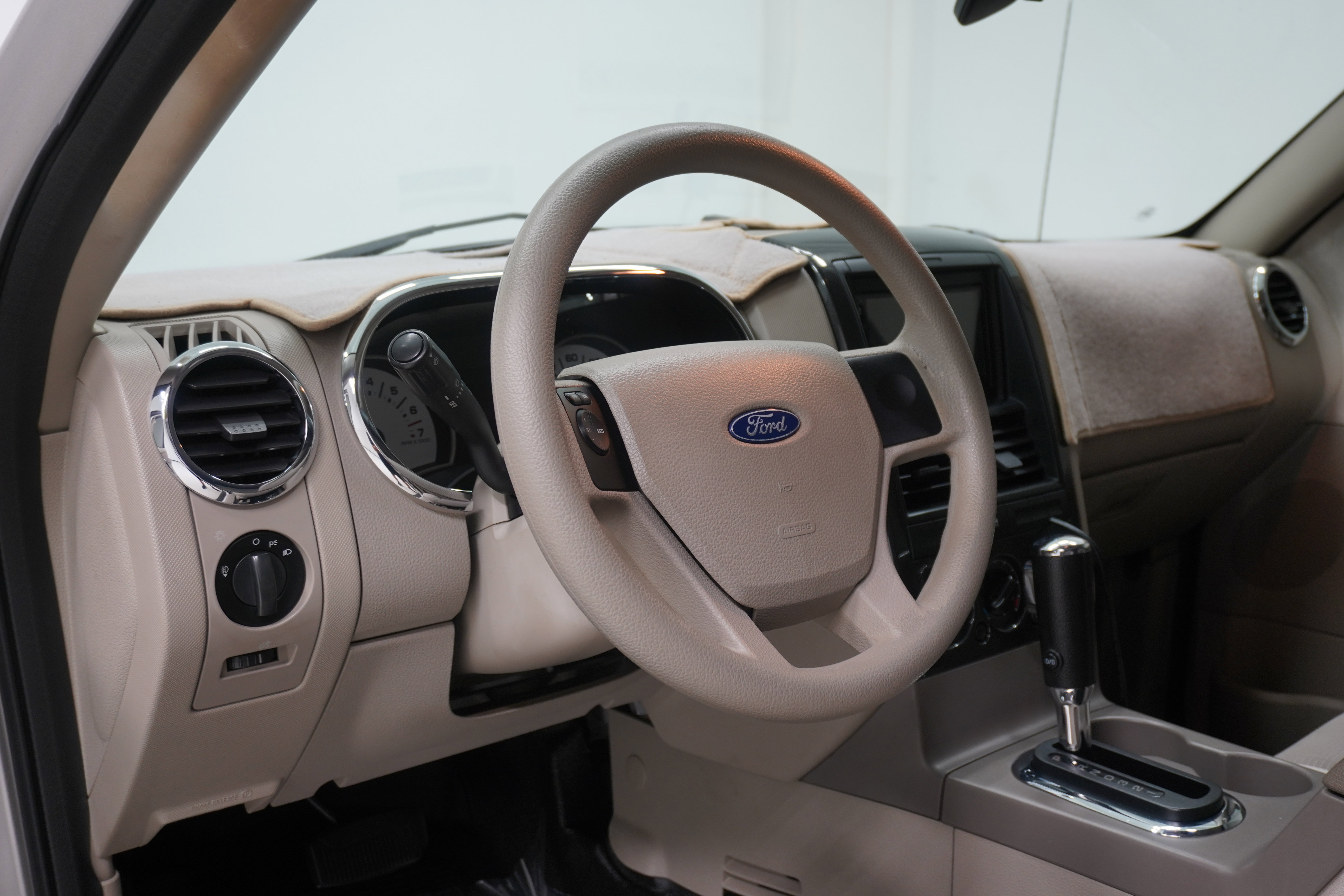 Used 2007 Ford Explorer Sport Trac XLT image 10