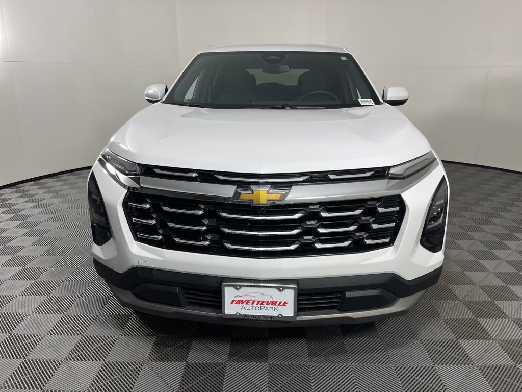 Used 2025 Chevrolet Equinox LT FWD image 15