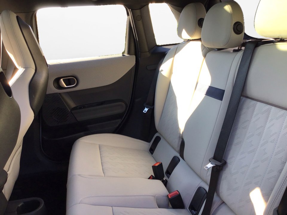 Certified 2025 MINI Cooper S image 12