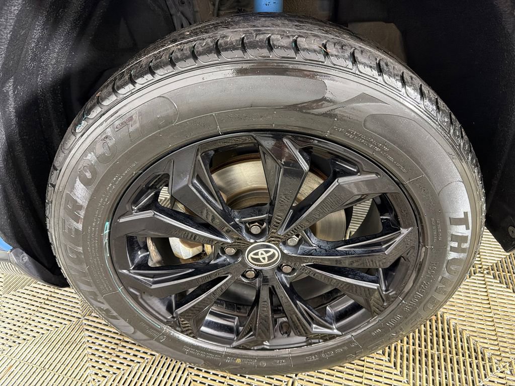 Used 2022 Toyota RAV4 XSE image 12