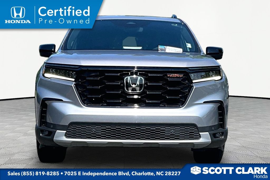 Certified 2025 Honda Pilot TrailSport video 2