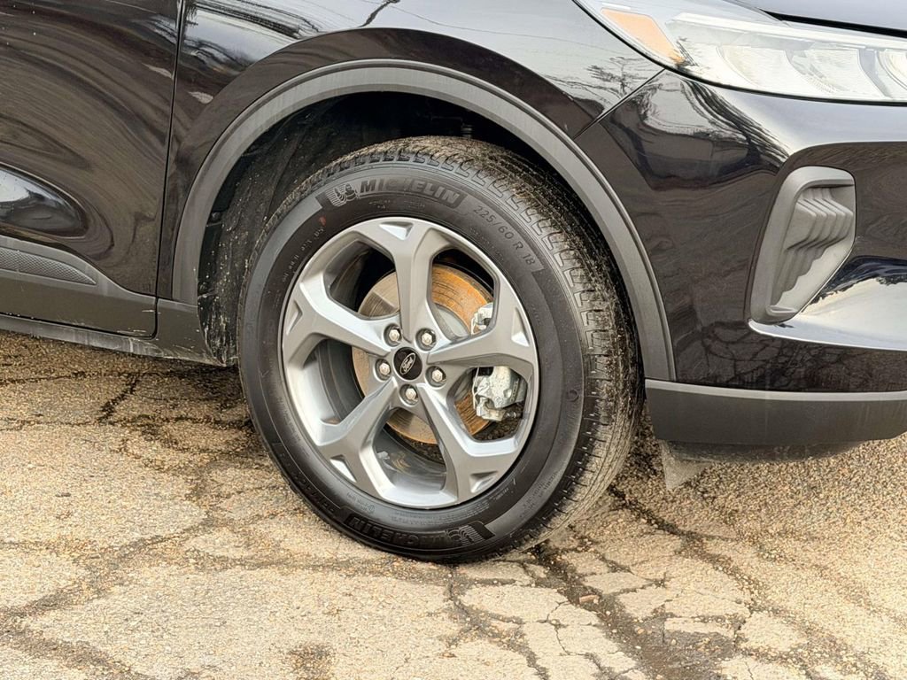 Used 2025 Ford Escape ST-Line image 25