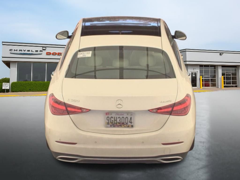 Used 2025 Mercedes-Benz C 300 4MATIC Sedan image 7