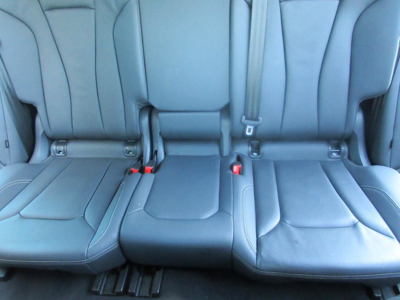 Used 2023 Audi Q8 Premium w/ Convenience Package image 43