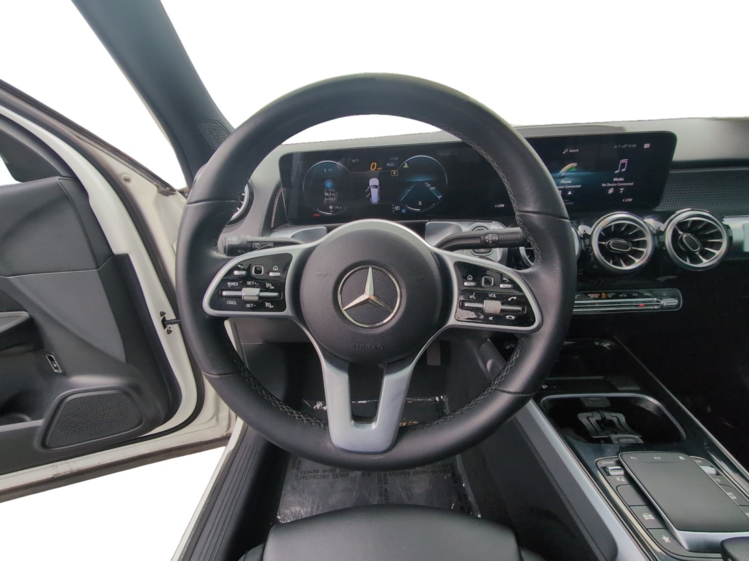 Used 2022 Mercedes-Benz GLB 250 4MATIC image 13