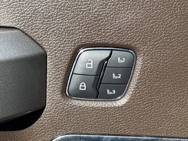 Used 2021 Ford F250 King Ranch w/ King Ranch Ultimate Package image 27