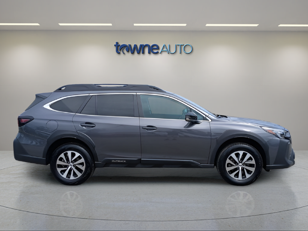 Used 2025 Subaru Outback Premium w/ Popular Package #1 AWD/4WD image 8