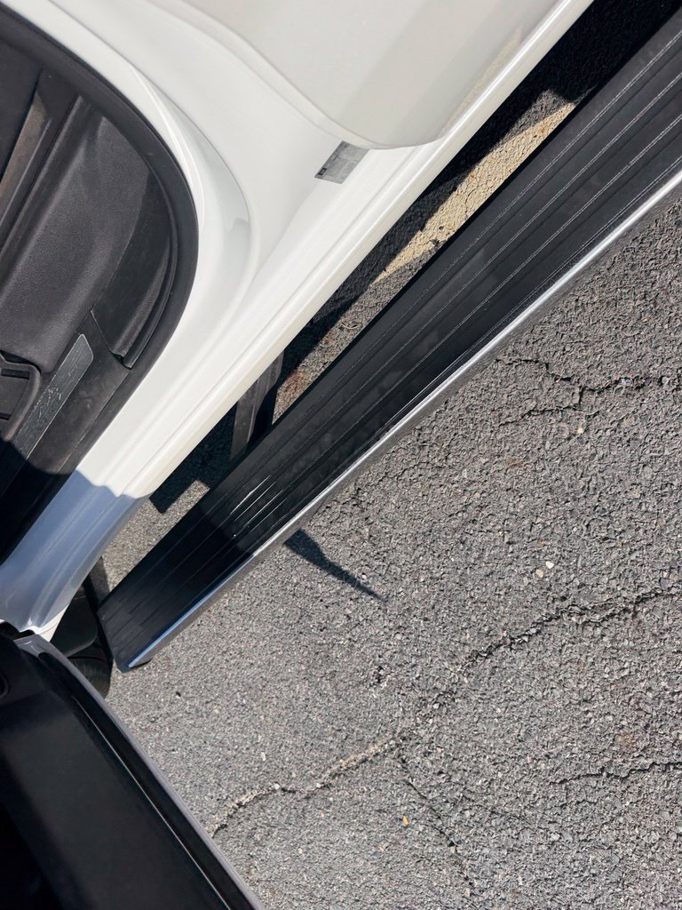 Used 2019 Chevrolet Silverado 1500 High Country w/ High Country Premium Package AWD/4WD image 12