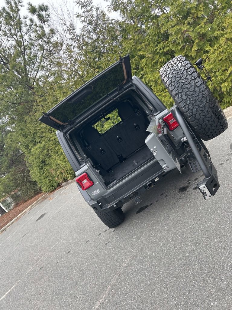 Used 2021 Jeep Wrangler Unlimited Rubicon image 26