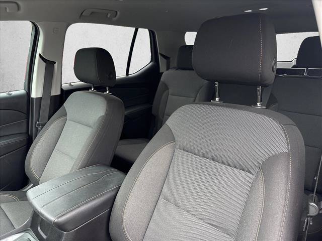 Used 2021 Chevrolet Traverse LS FWD image 17