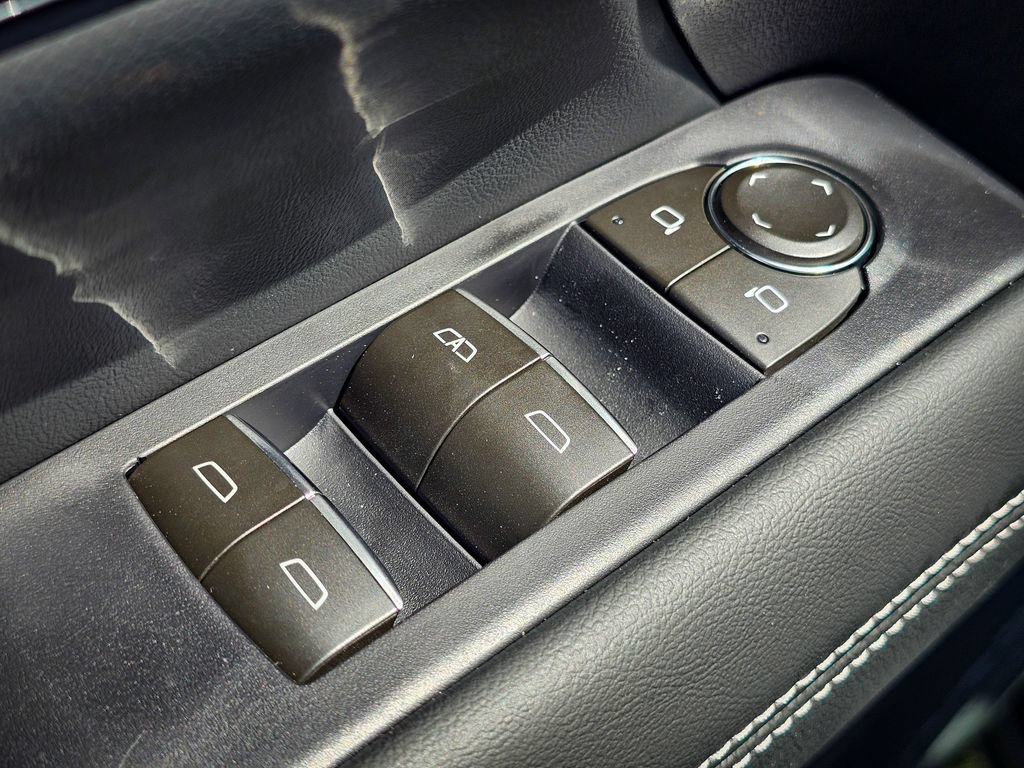 New 2026 GMC Terrain Denali w/ LPO, Floor Liner Package AWD/4WD image 11