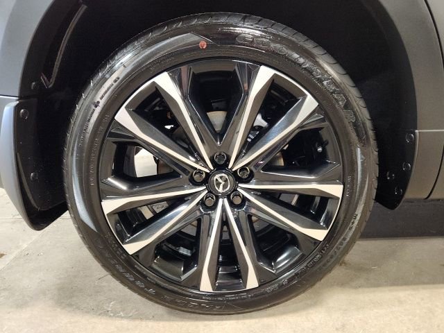 Certified 2025 MAZDA CX-50 AWD 2.5 Turbo w/ Weather Package image 29