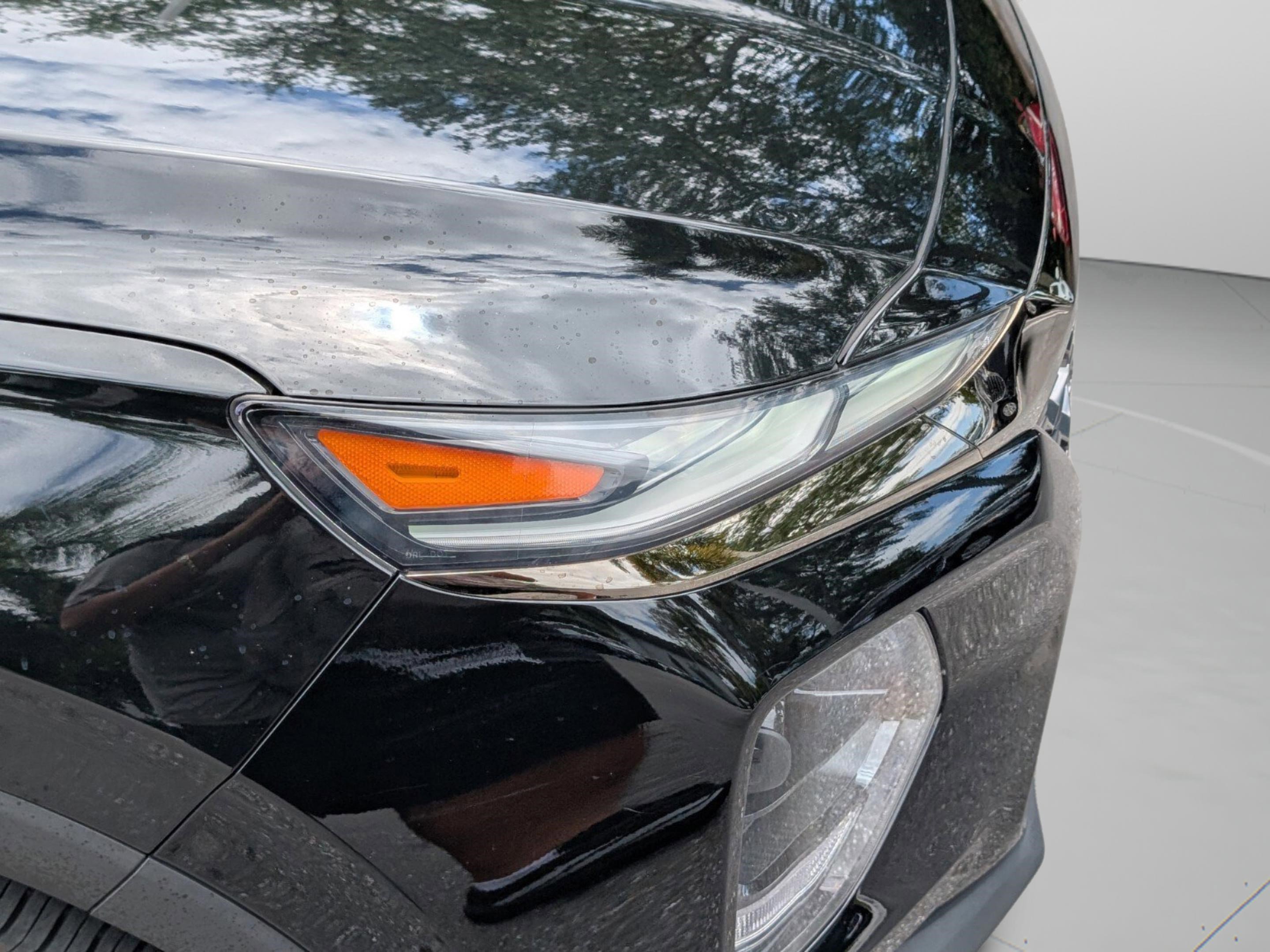 Used 2019 Hyundai Santa Fe SEL FWD image 26