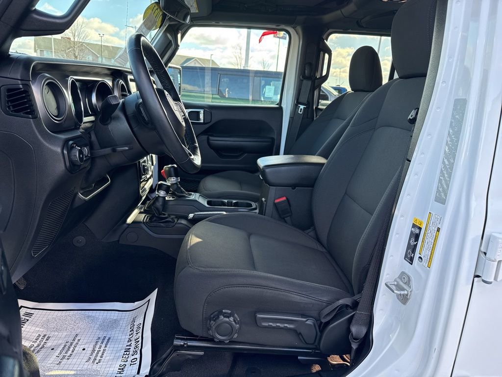 Used 2021 Jeep Wrangler Unlimited Sport image 11