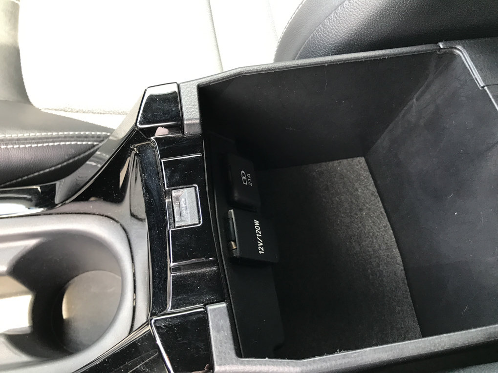 Used 2019 Toyota Corolla XSE FWD image 23