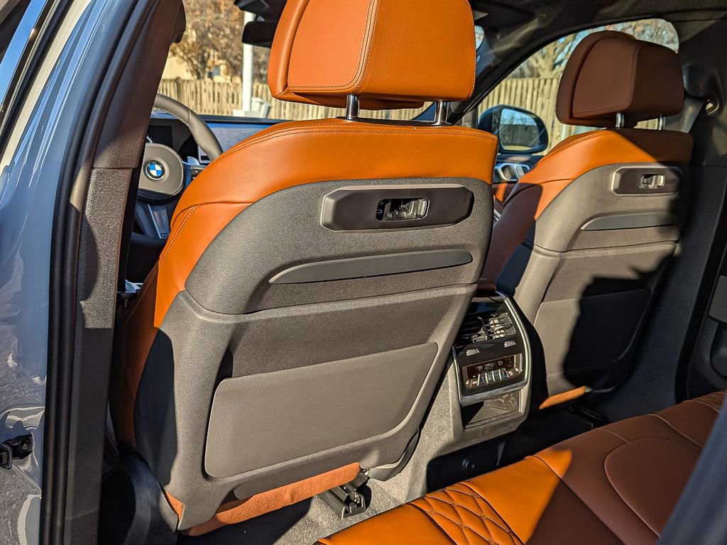 New 2026 BMW X6 xDrive40i image 34