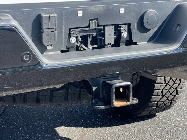 Used 2025 Chevrolet Silverado 2500 ZR2 w/ Technology Package AWD/4WD image 8