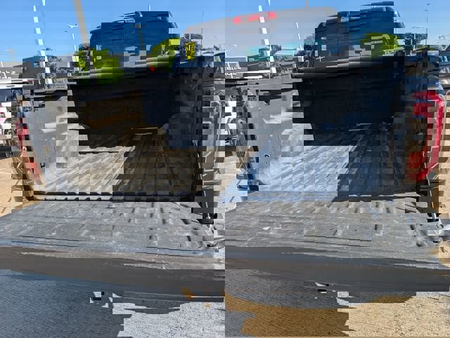 Used 2016 GMC Sierra 1500 Denali w/ Enhanced Driver Alert Package AWD/4WD image 29