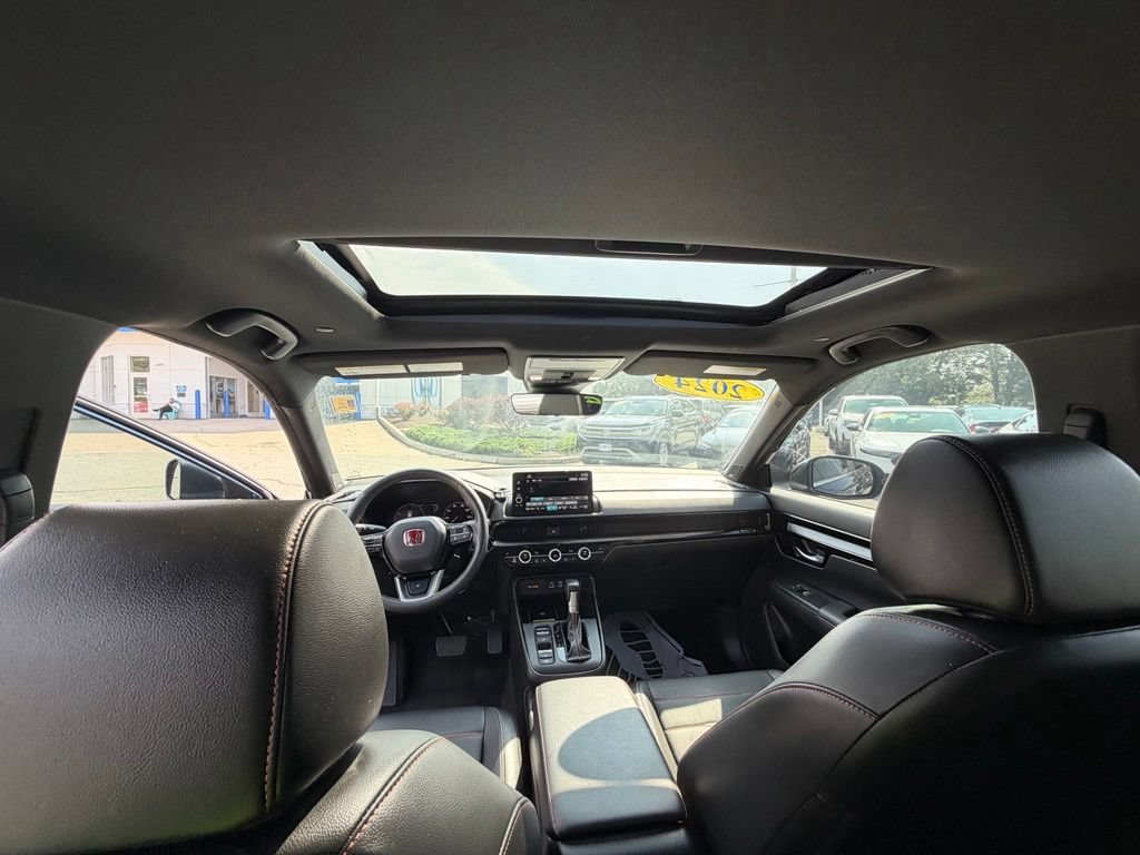 Used 2024 Honda CR-V Sport Touring image 28