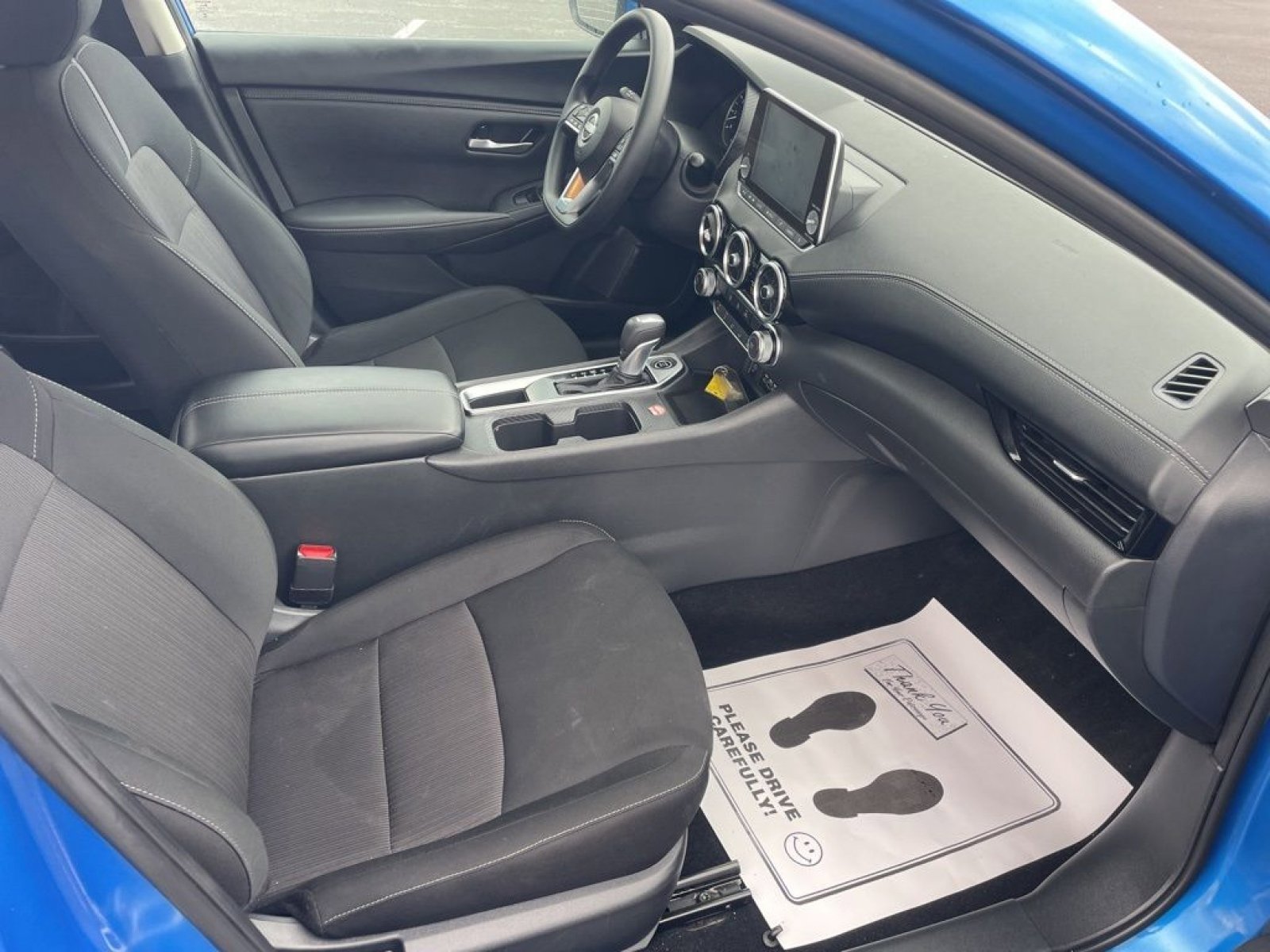 Used 2025 Nissan Sentra SV image 17