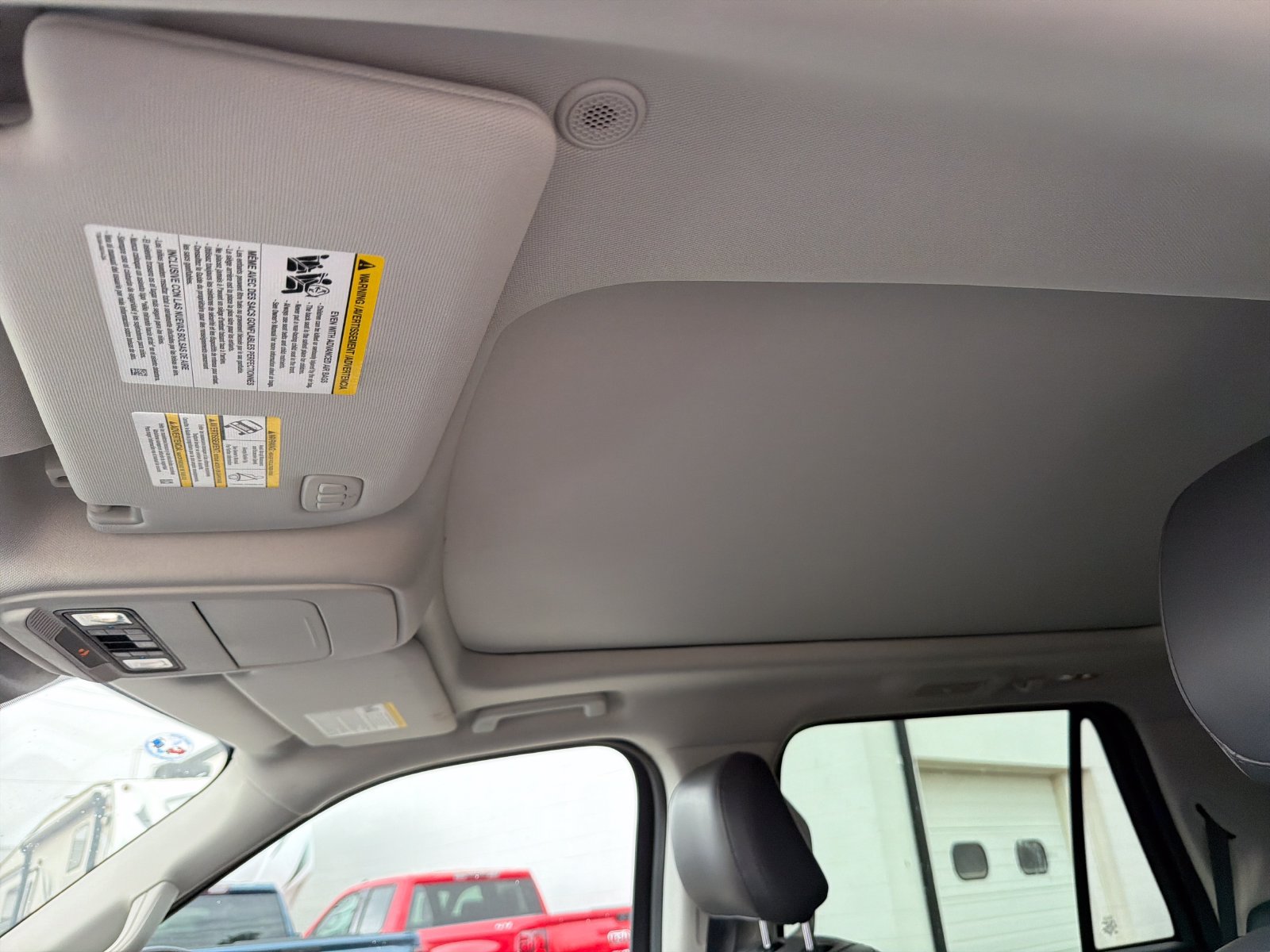 Used 2025 Ford Expedition Active AWD/4WD image 15