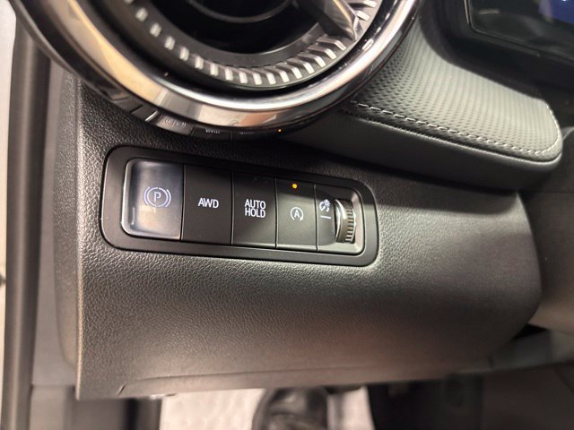 Used 2026 Chevrolet Equinox LT AWD/4WD image 38