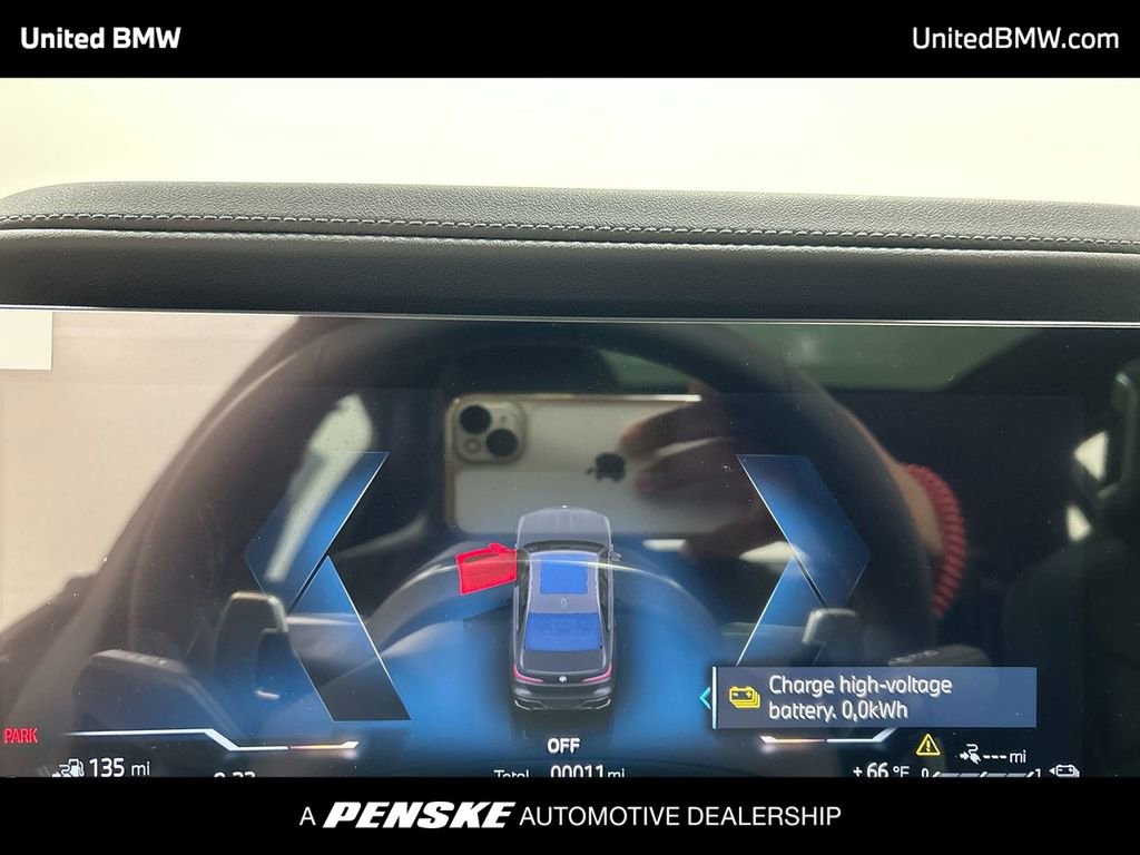 New 2026 BMW 750e xDrive w/ Executive Package image 15
