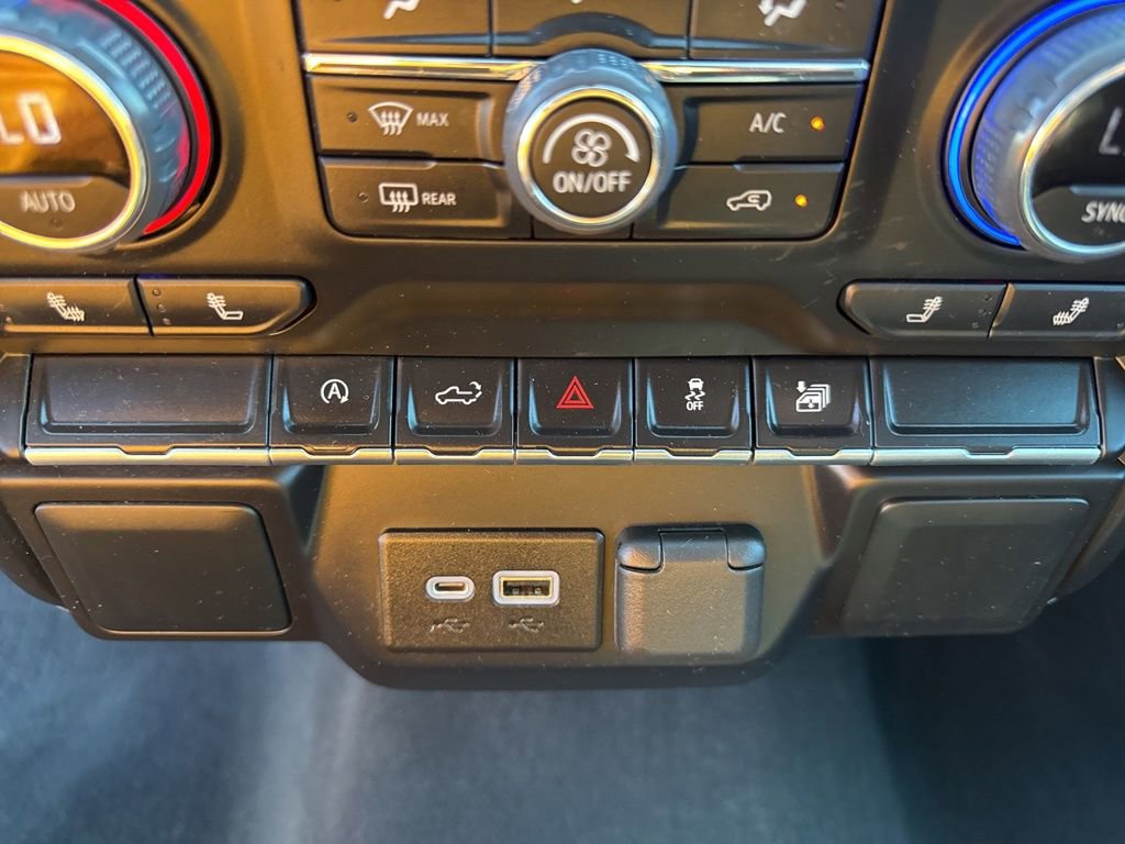 Used 2022 Chevrolet Silverado 1500 LT image 41