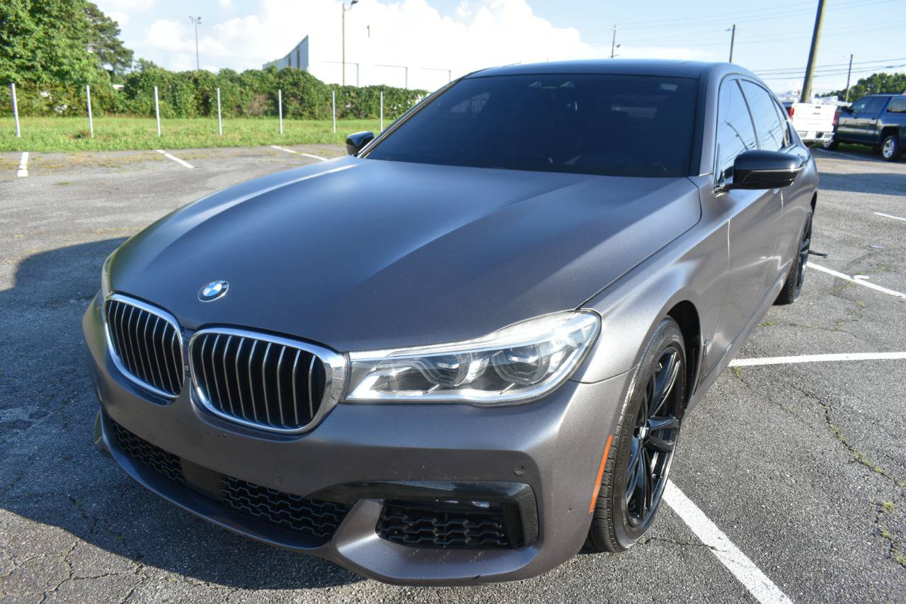 Used 2018 BMW 750i xDrive AWD/4WD image 2