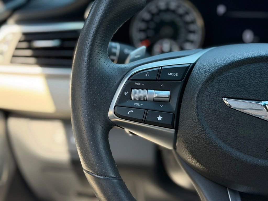 Used 2023 Genesis G70 2.0T w/ Sport Prestige Package AWD/4WD image 44