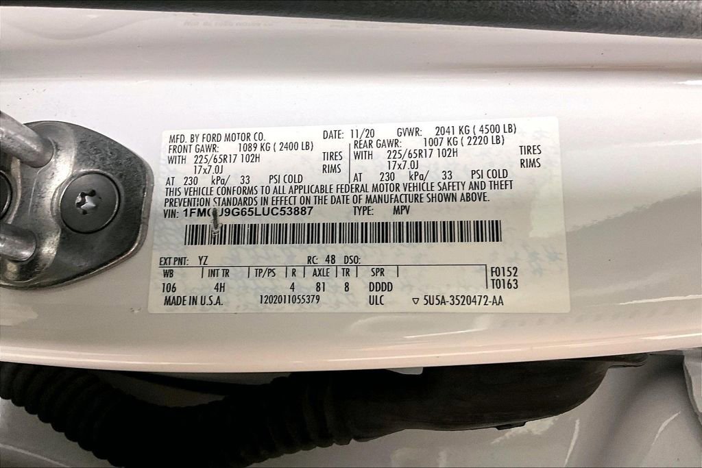 Used 2020 Ford Escape SE image 30