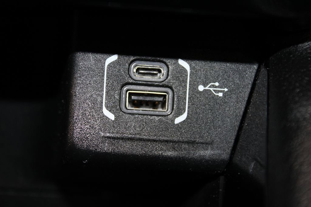 Used 2025 Jeep Compass Trailhawk image 39