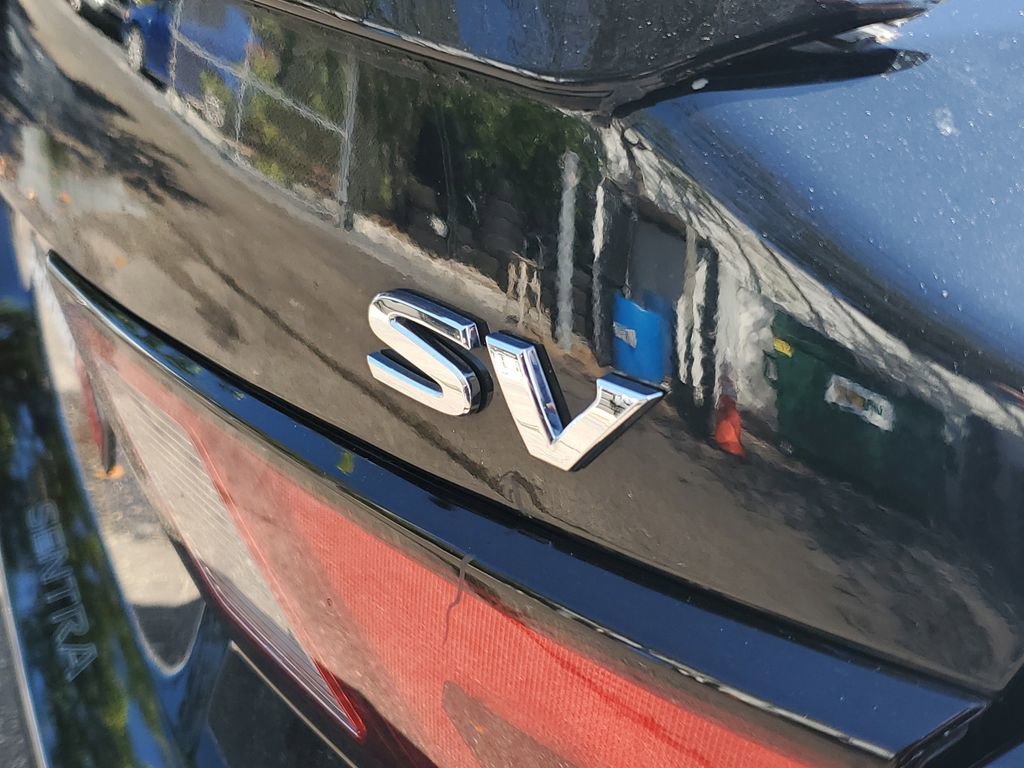 Used 2023 Nissan Sentra SV image 7